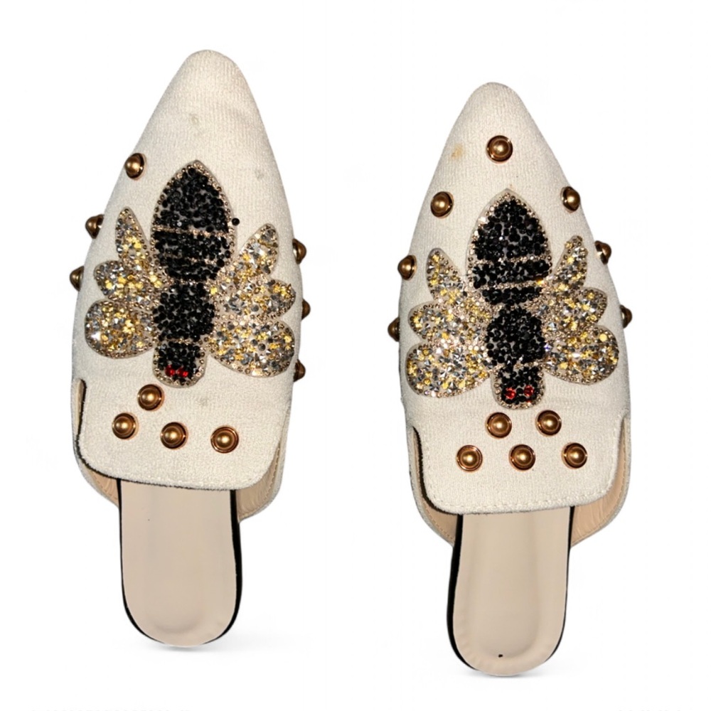 Elegant Embellished Mules in Cream and Gold - missing jewels!